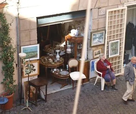 Cappellari Campo Dei Fiori Int 2 Rome